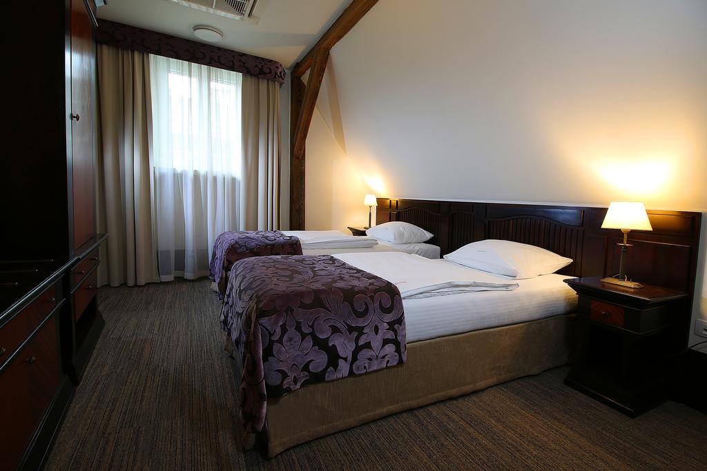 Brovaria Hotel Stary Rynek - Old Town Square Poznan Exterior photo