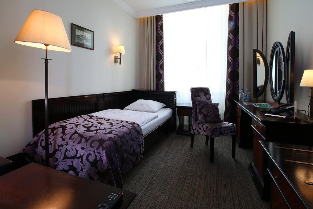 Brovaria Hotel Stary Rynek - Old Town Square Poznan Exterior photo