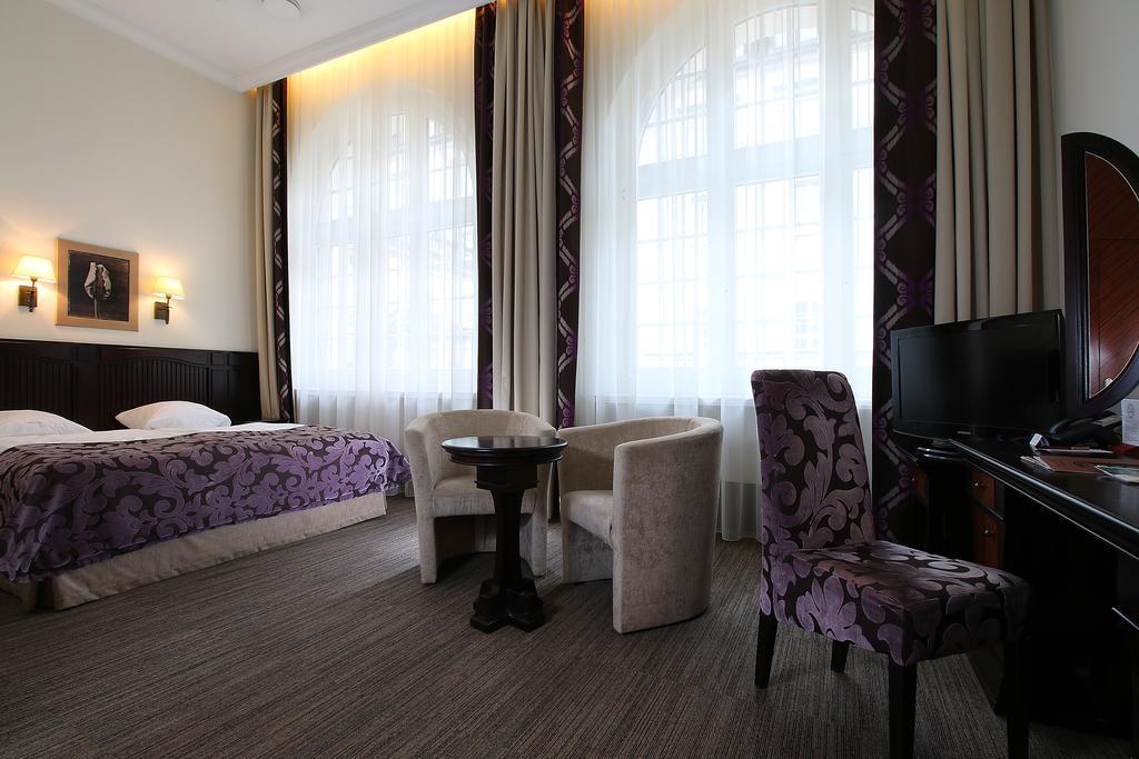 Brovaria Hotel Stary Rynek - Old Town Square Poznan Exterior photo
